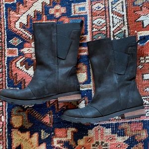 Sorel Black Leather Boots